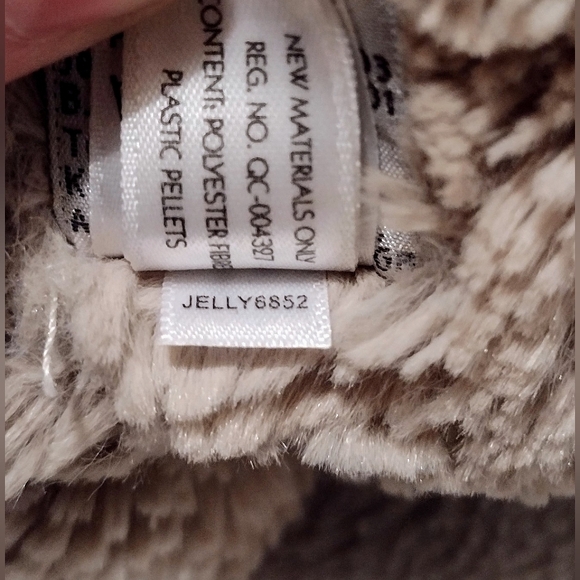 Jellycat Medium Bashful Bunny Plush  Tan Beige White Cottontail Bunny Soft 12" - Picture 6 of 6